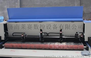 专业生产4个头激光裁床的厂家济南莱赛激光切割机厂家价格低
